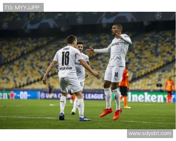 西甲精彩对决皇马大胜国米补时进球点燃全场激情