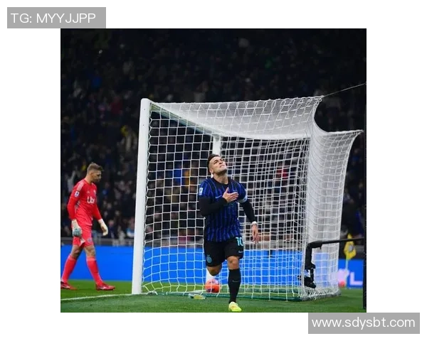 足总杯惊天冷门AC米兰逆转巴萨上演经典大战引发全场狂欢