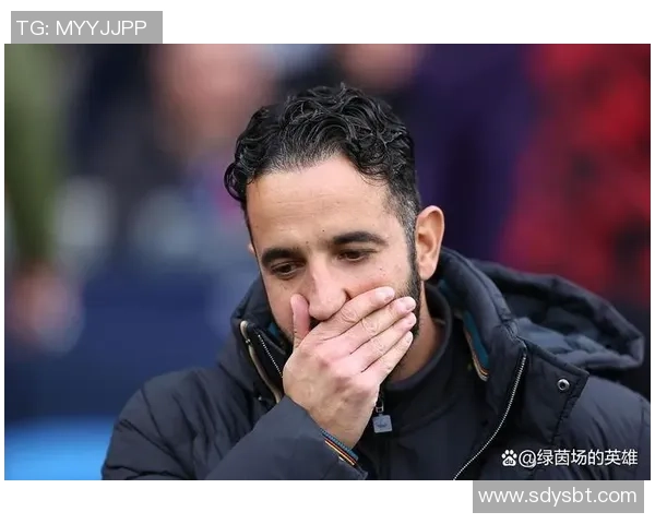 世界杯激战本菲卡与曼联平局绝杀瞬间点燃全场激情解析