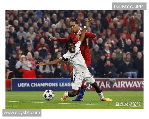 德甲精彩对决那不勒斯3-0战胜利物浦绝杀瞬间震撼全场分析