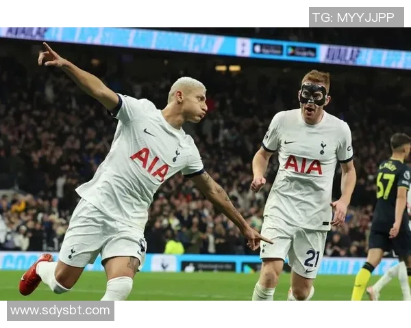 英超热刺与马竞激战成和红牌事件引发全场热议精彩进球回顾