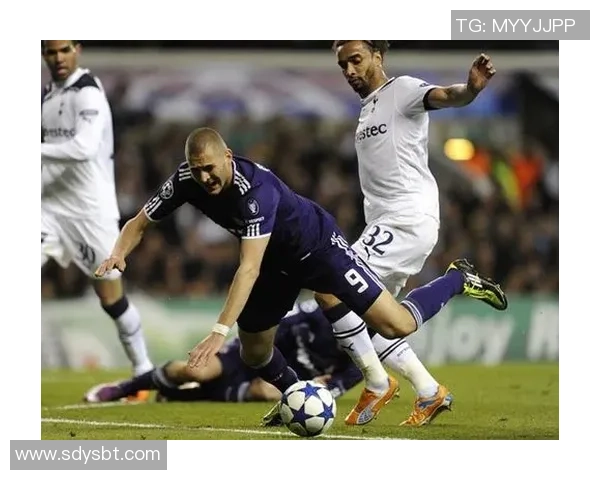 国王杯激战尤文图斯与皇马战平帽子戏法瞬间点燃全场激情